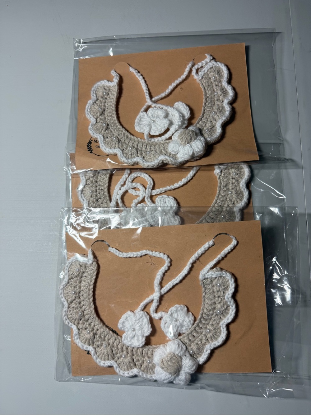 Handmade Crochet Collar Necklace - Beige and White. For cats or small dogs: New